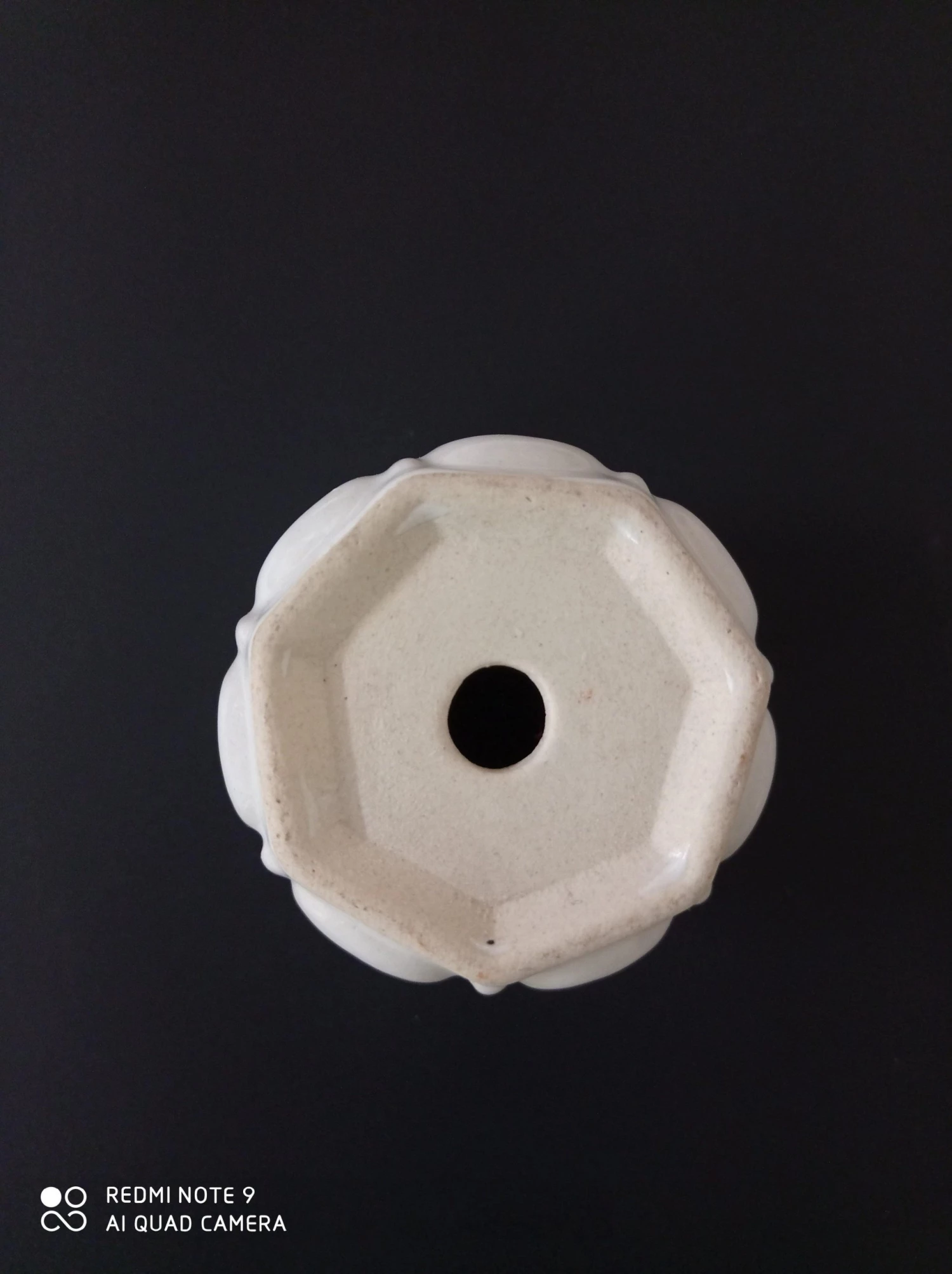 CGASPL Pot-Planters Small Round Ceramic Pot White (Pack Of 6) 6 CGASPL Pot-Planters Small Round Ceramic Pot White (Pack Of 6)