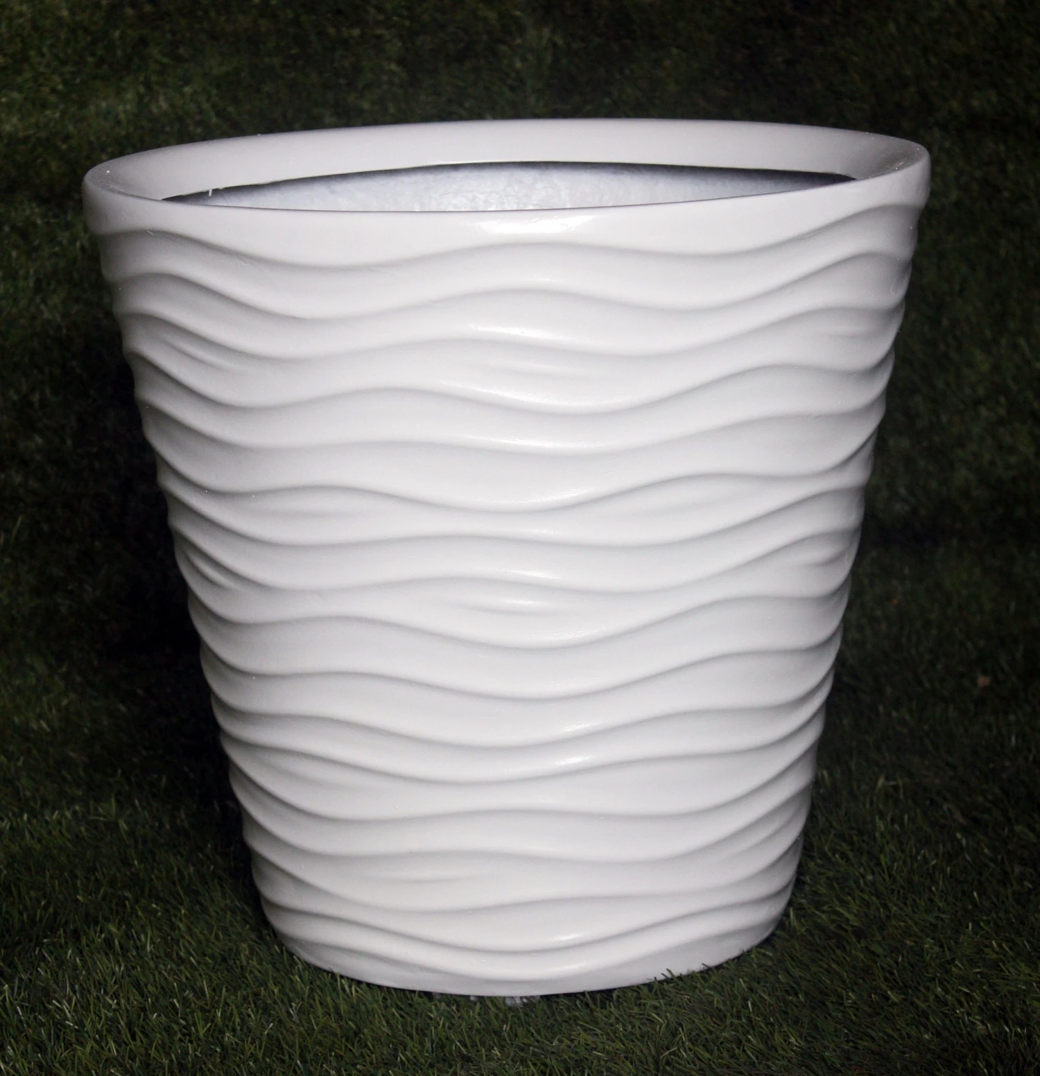 CGASPL Pot-Planters Sea Surf White Fiber Planter 3 CGASPL Pot-Planters Sea Surf White Fiber Planter