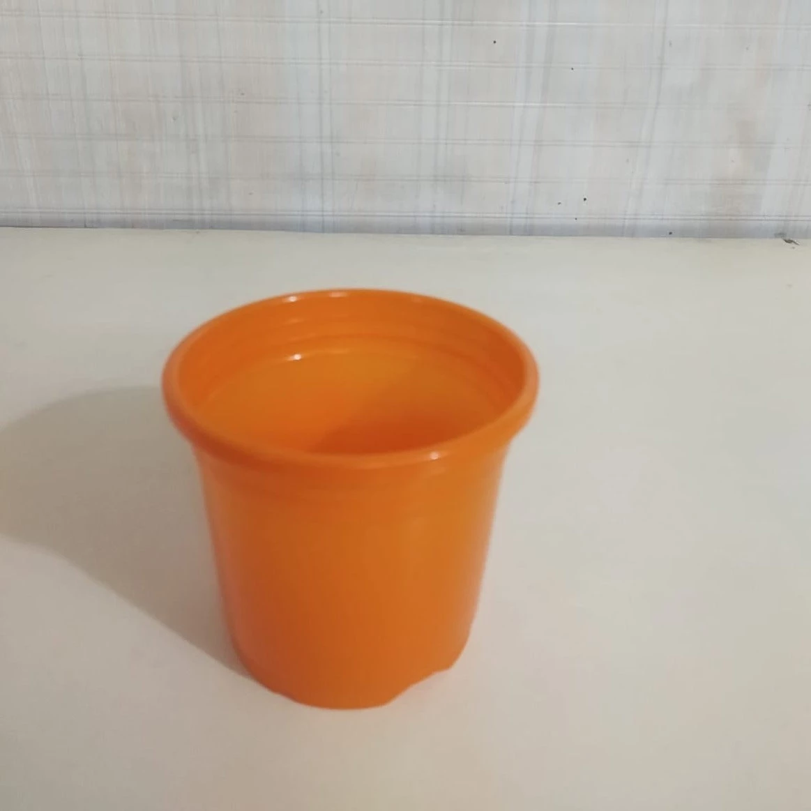CGASPL Pot-Planters 4" Flower Pot Orange Colour Sunrise Series (10 Cm) 4 CGASPL Pot-Planters 4" Flower Pot Orange Colour Sunrise Series (10 Cm)